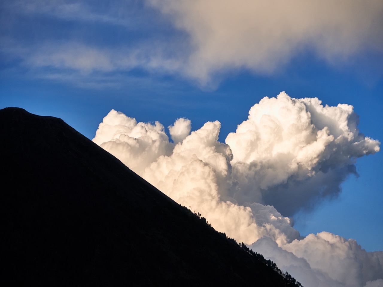 Volcan de Fuego in Guatemala