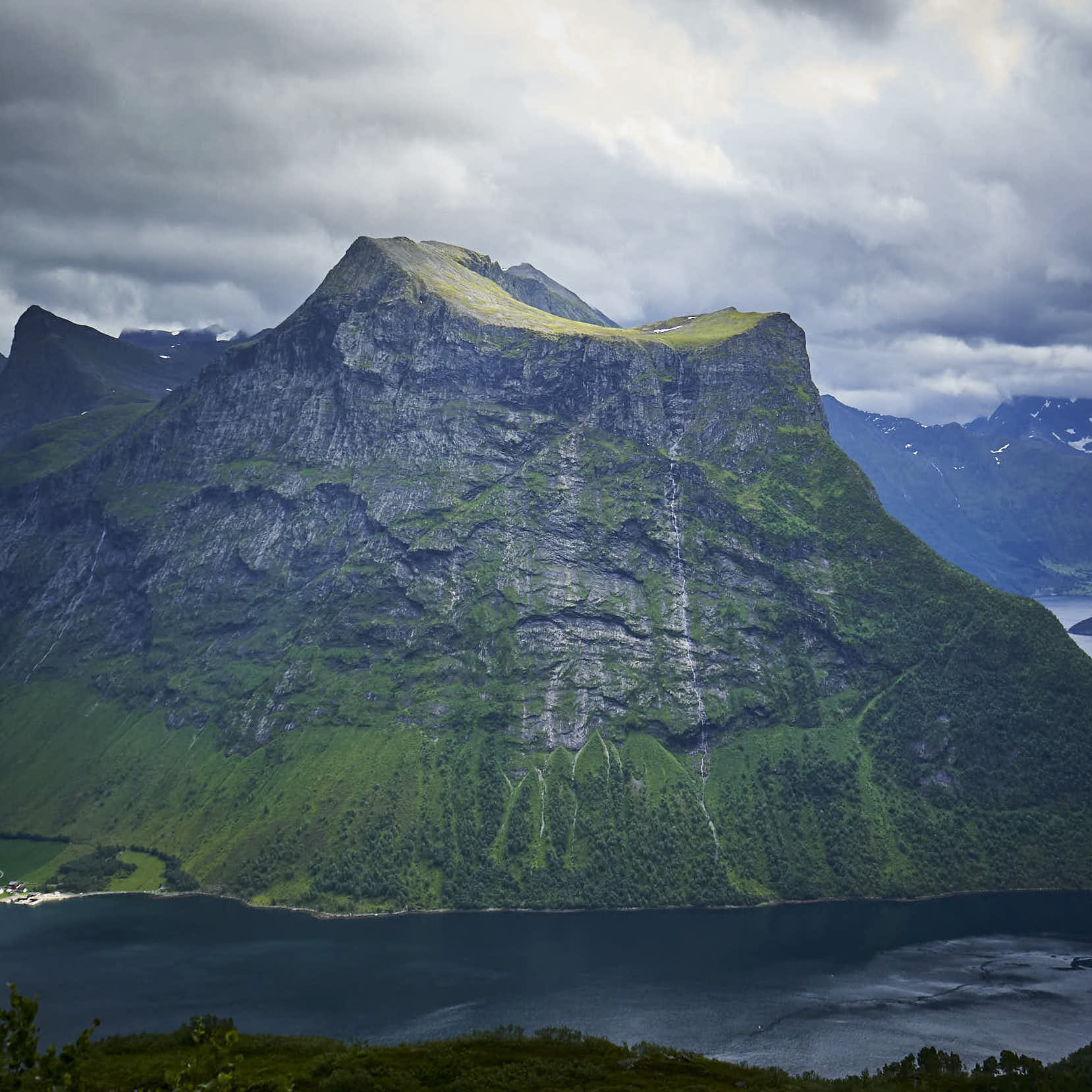 Sunnmørsalpene