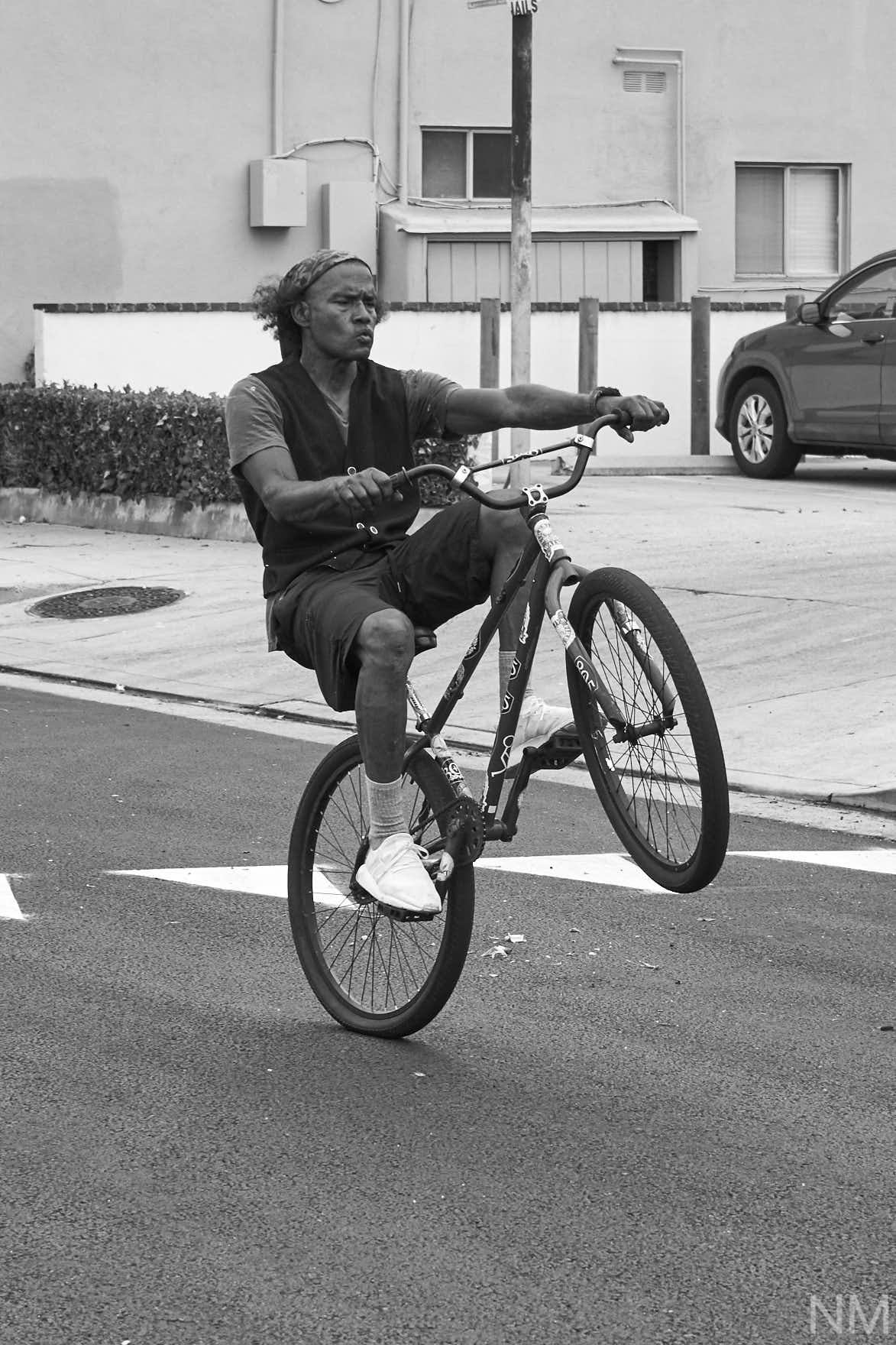 Guy on Bike USA Los Angeles Nikolai Marburger